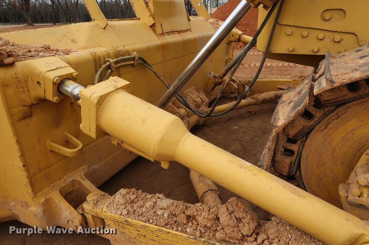 image for item DG3395 1971 Caterpillar D9G dozer