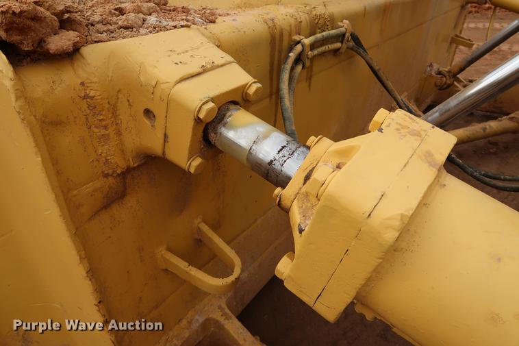 image for item DG3395 1971 Caterpillar D9G dozer
