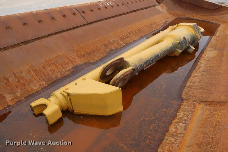 image for item DG3397 Caterpillar D9 S blade assembly