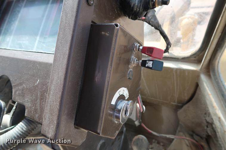 image for item DG3403 1993 Komatsu WA450-2 wheel loader