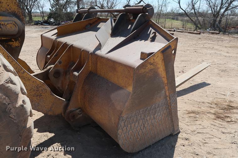 image for item DG3403 1993 Komatsu WA450-2 wheel loader