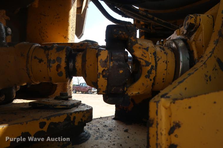 image for item DG3403 1993 Komatsu WA450-2 wheel loader