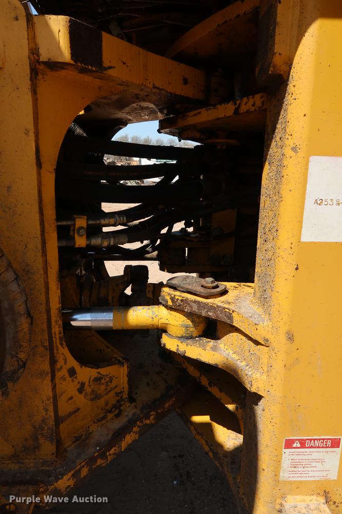 image for item DG3403 1993 Komatsu WA450-2 wheel loader