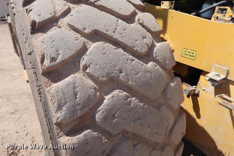 image for item DG3403 1993 Komatsu WA450-2 wheel loader