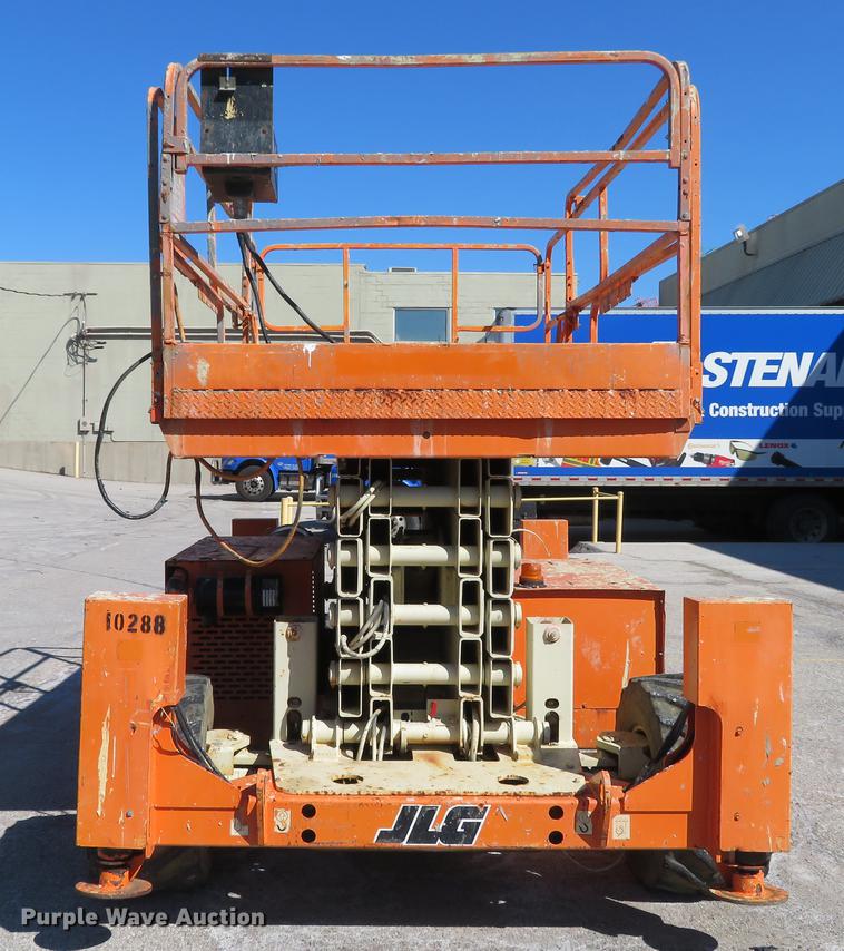 image for item DG3912 2001 JLG 40RTS scissor lift