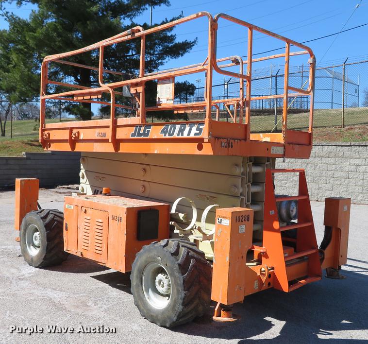 image for item DG3912 2001 JLG 40RTS scissor lift
