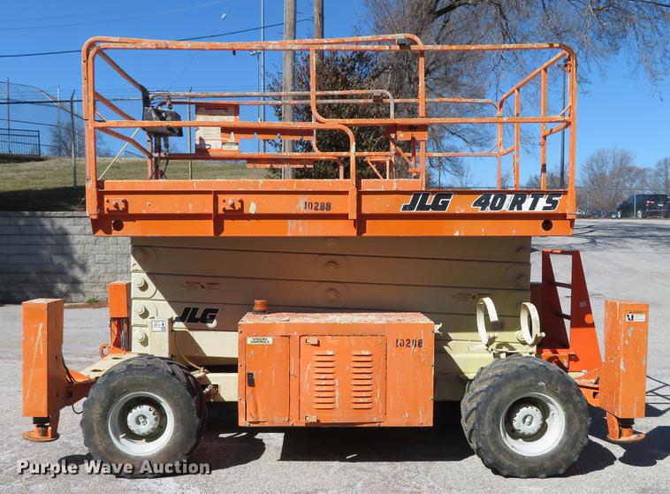 image for item DG3912 2001 JLG 40RTS scissor lift