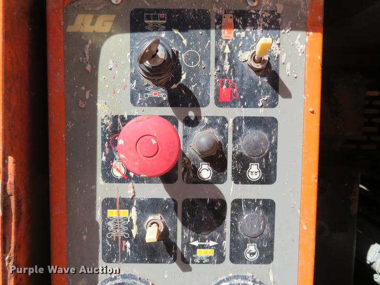 image for item DG3912 2001 JLG 40RTS scissor lift