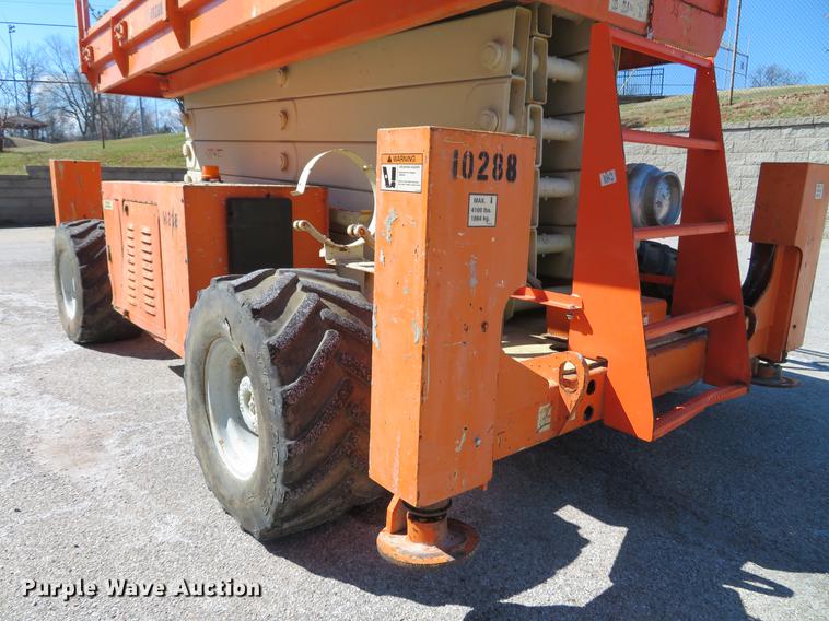 image for item DG3912 2001 JLG 40RTS scissor lift
