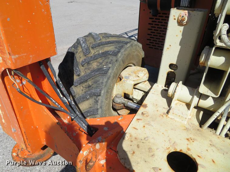 image for item DG3912 2001 JLG 40RTS scissor lift