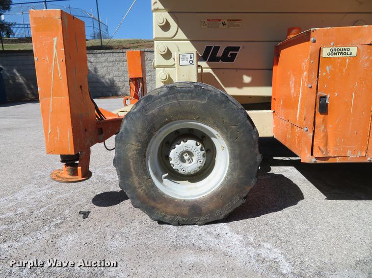 image for item DG3912 2001 JLG 40RTS scissor lift