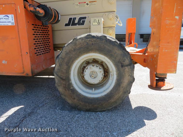 image for item DG3912 2001 JLG 40RTS scissor lift