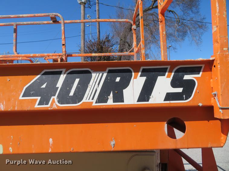 image for item DG3912 2001 JLG 40RTS scissor lift