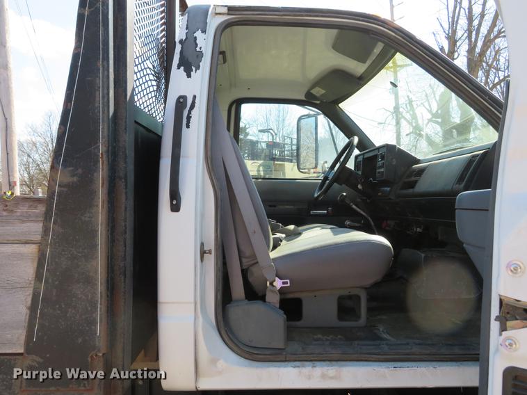 image for item DG3914 1993 GMC TopKick C5500 dump flatbed truck