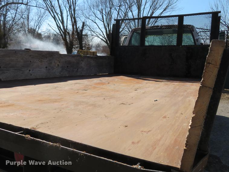 image for item DG3914 1993 GMC TopKick C5500 dump flatbed truck