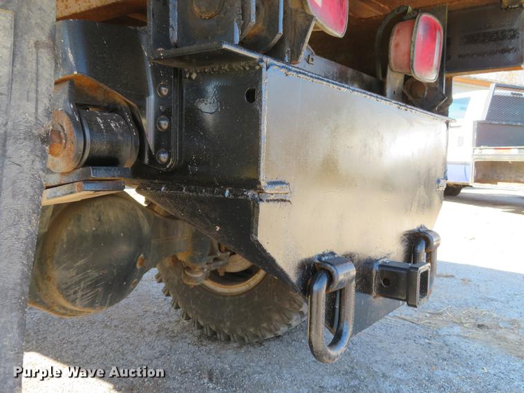 image for item DG3914 1993 GMC TopKick C5500 dump flatbed truck