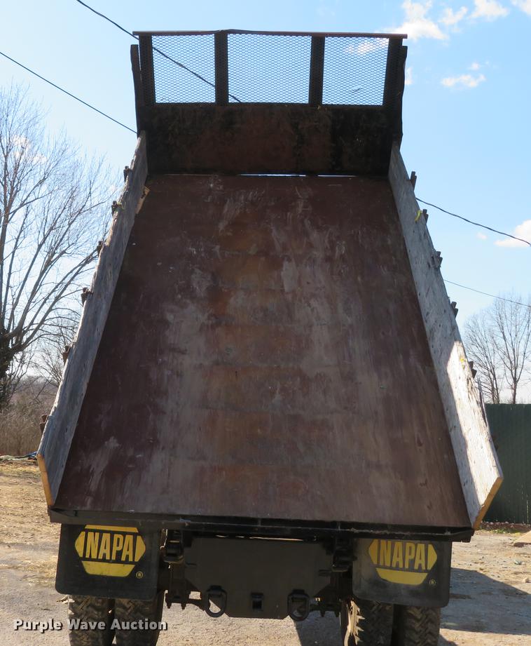 image for item DG3914 1993 GMC TopKick C5500 dump flatbed truck