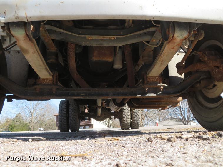 image for item DG3914 1993 GMC TopKick C5500 dump flatbed truck