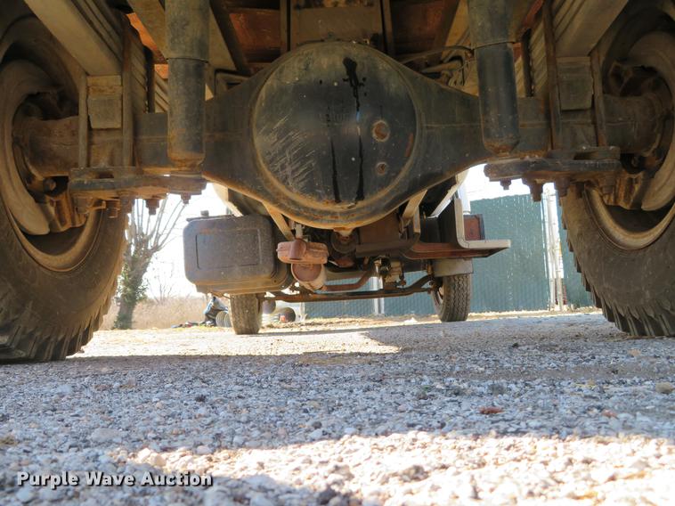 image for item DG3914 1993 GMC TopKick C5500 dump flatbed truck