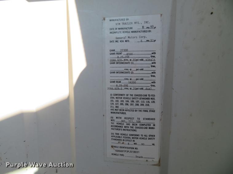 image for item DG3914 1993 GMC TopKick C5500 dump flatbed truck