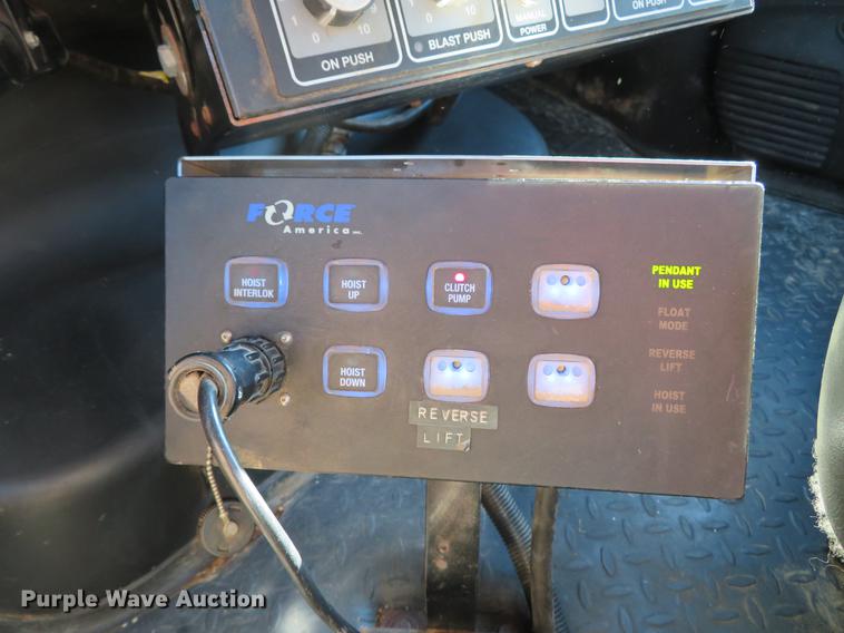 image for item DG3939 2006 GMC C4500 dump truck