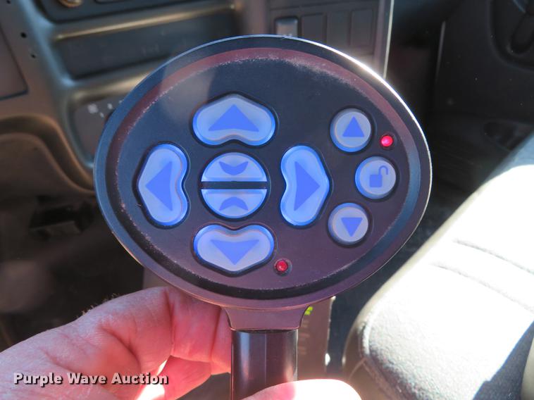 image for item DG3939 2006 GMC C4500 dump truck