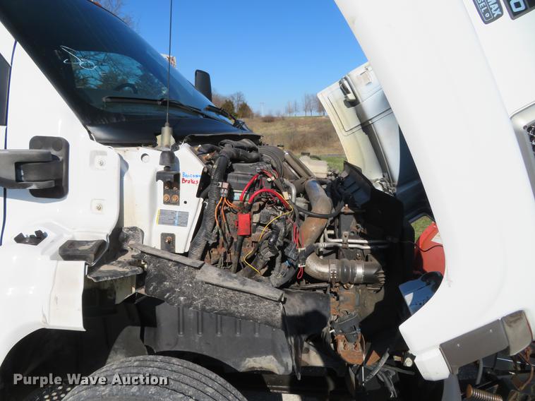 image for item DG3939 2006 GMC C4500 dump truck