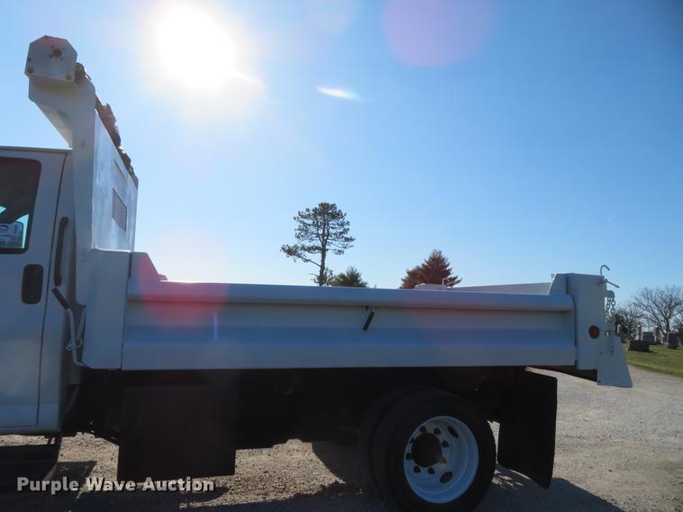 image for item DG3939 2006 GMC C4500 dump truck