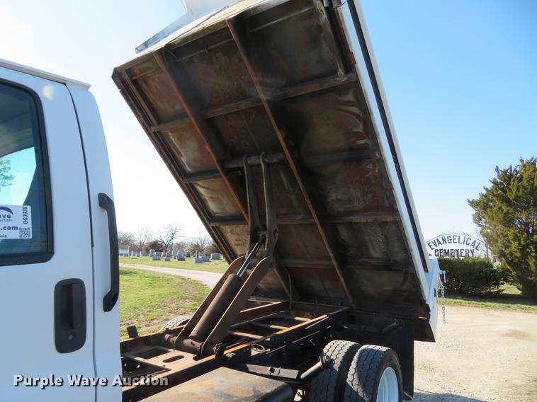 image for item DG3939 2006 GMC C4500 dump truck