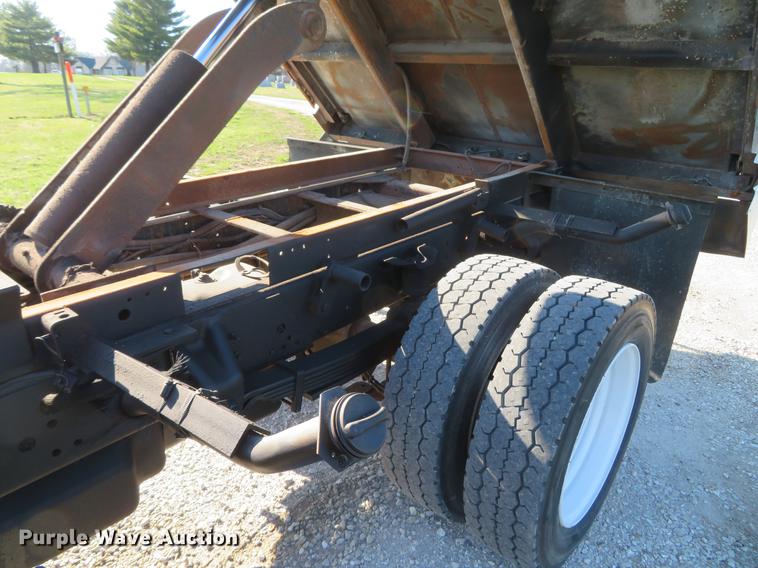 image for item DG3939 2006 GMC C4500 dump truck