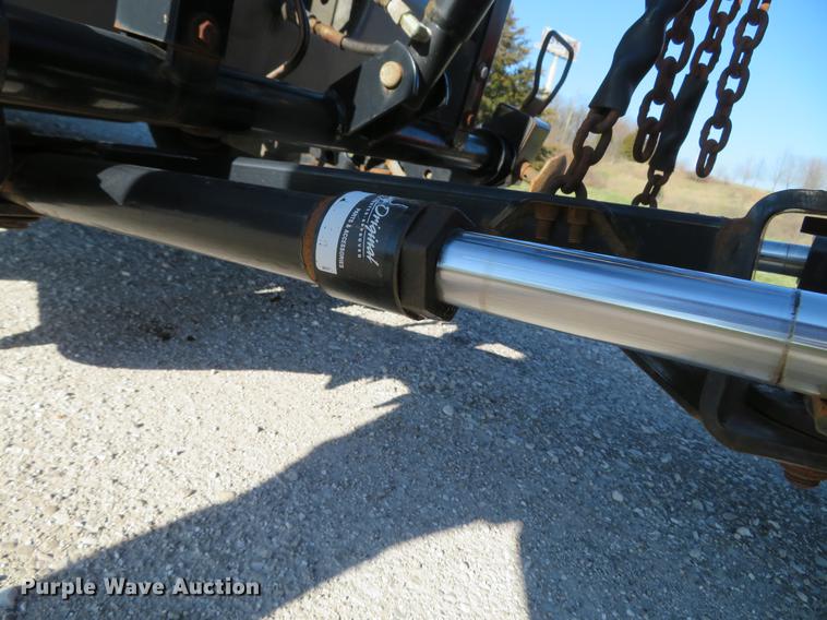 image for item DG3939 2006 GMC C4500 dump truck