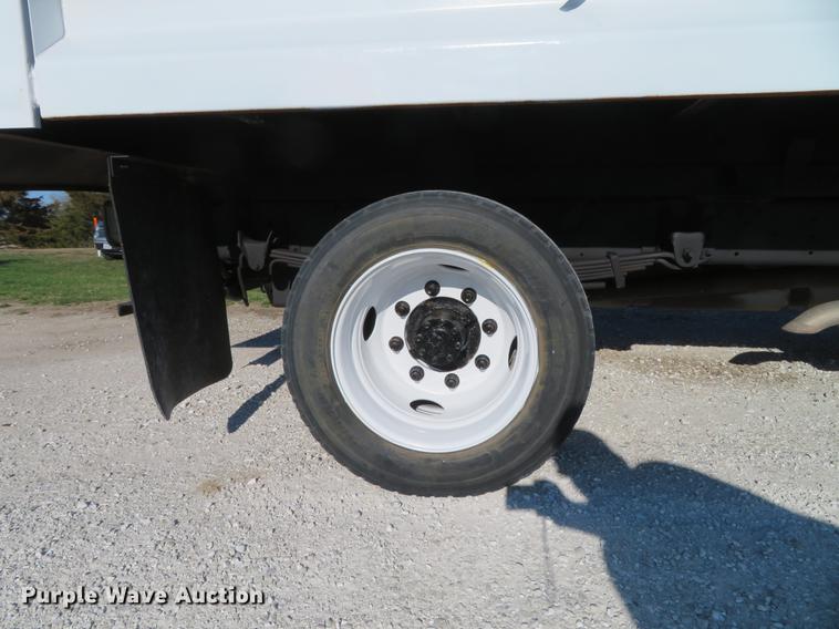 image for item DG3939 2006 GMC C4500 dump truck