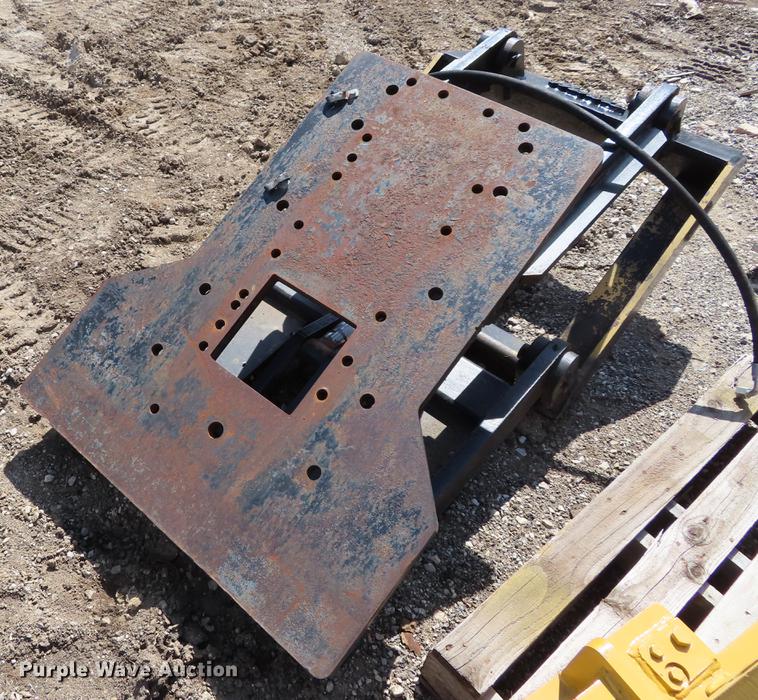 image for item DI9416 Henke motor grader lift group