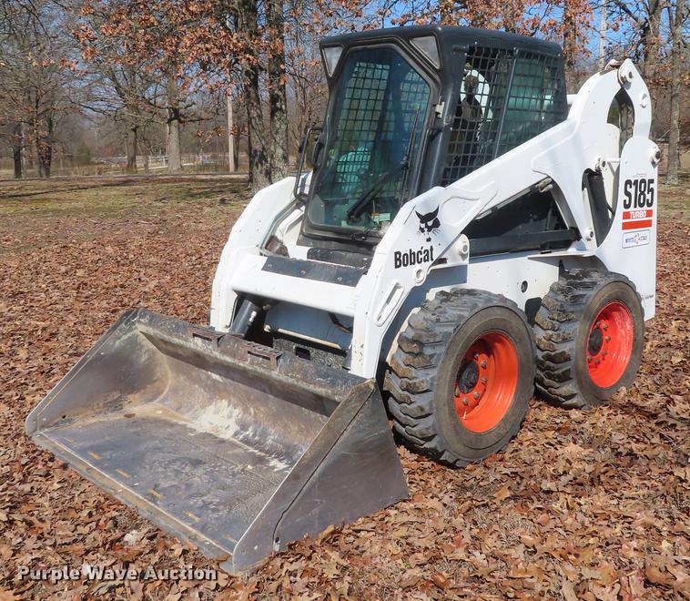 image for item DN9044 2005 Bobcat S185 skid steer