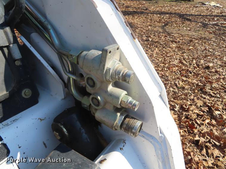 image for item DN9044 2005 Bobcat S185 skid steer