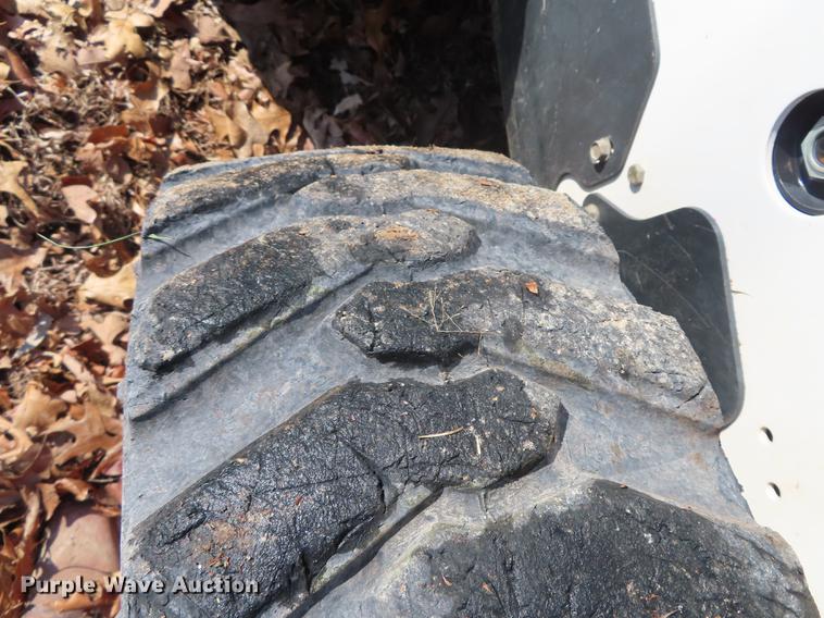 image for item DN9044 2005 Bobcat S185 skid steer