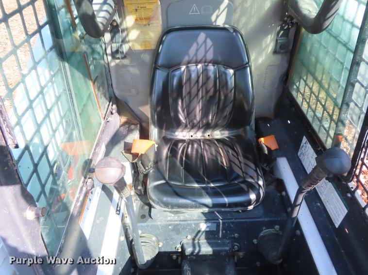 image for item DN9044 2005 Bobcat S185 skid steer