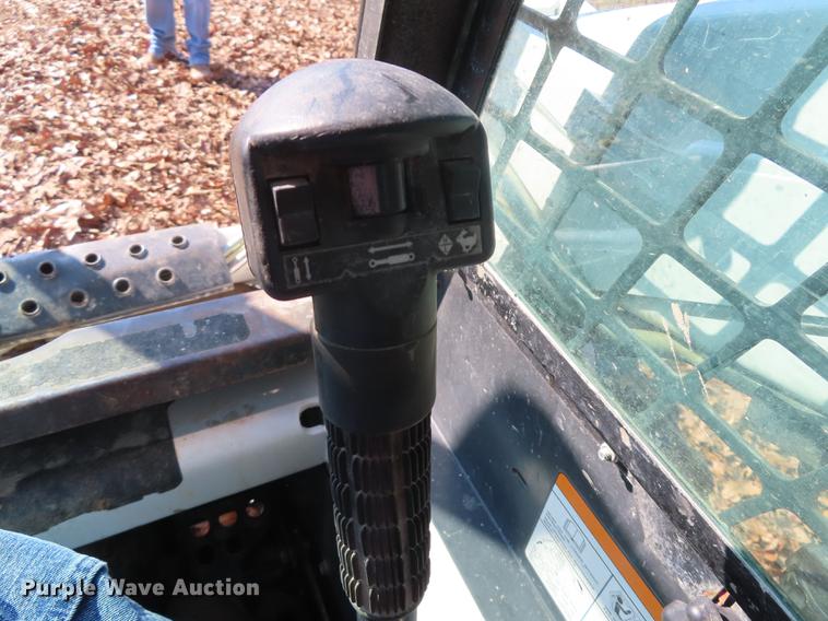 image for item DN9044 2005 Bobcat S185 skid steer