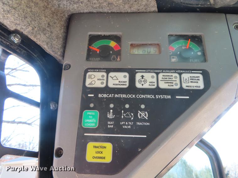 image for item DN9044 2005 Bobcat S185 skid steer