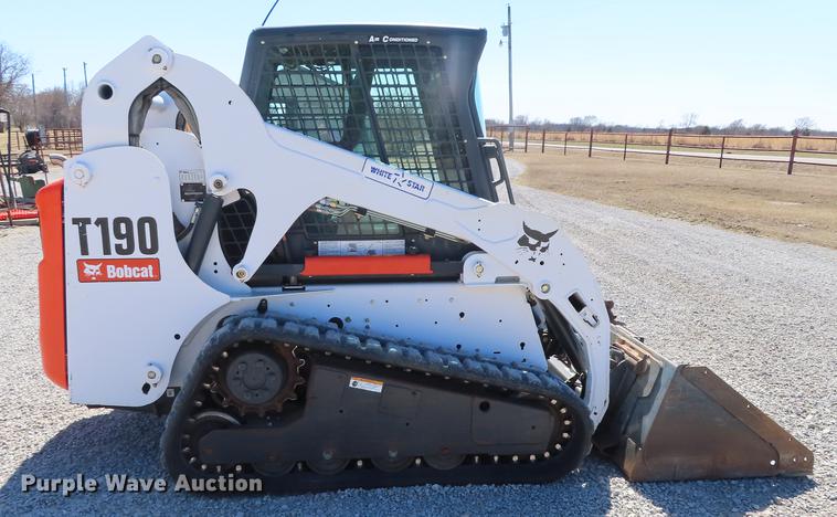image for item DN9045 2009 Bobcat T190 skid steer