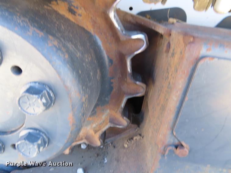 image for item DN9045 2009 Bobcat T190 skid steer