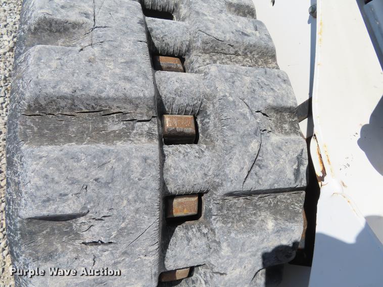 image for item DN9045 2009 Bobcat T190 skid steer