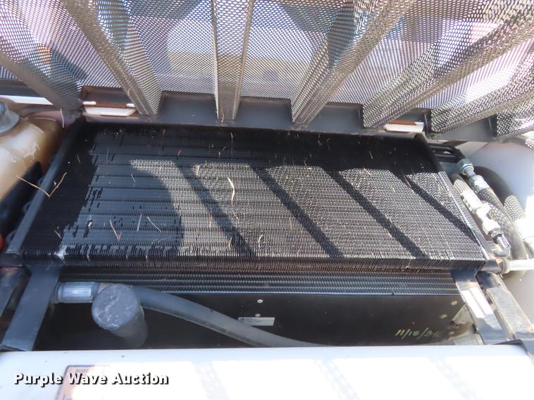 image for item DN9045 2009 Bobcat T190 skid steer