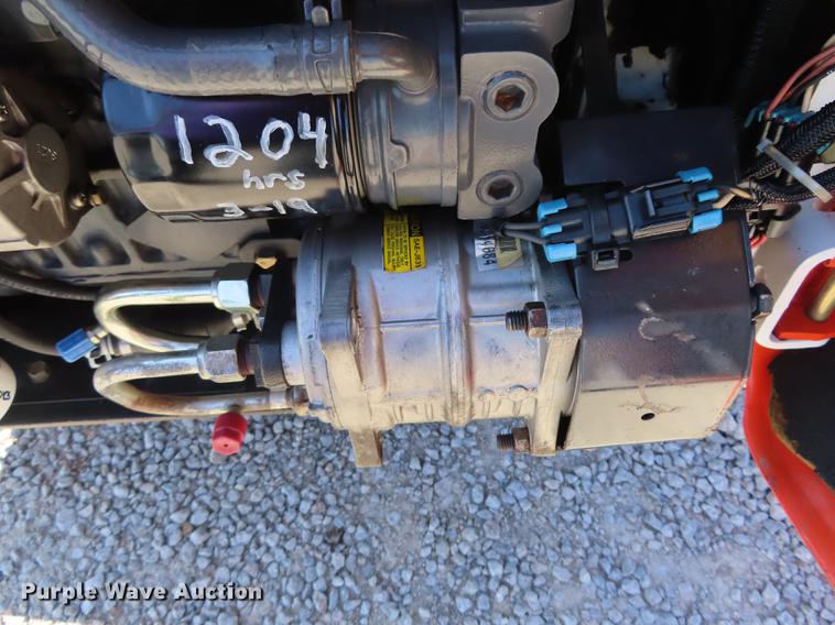 image for item DN9045 2009 Bobcat T190 skid steer