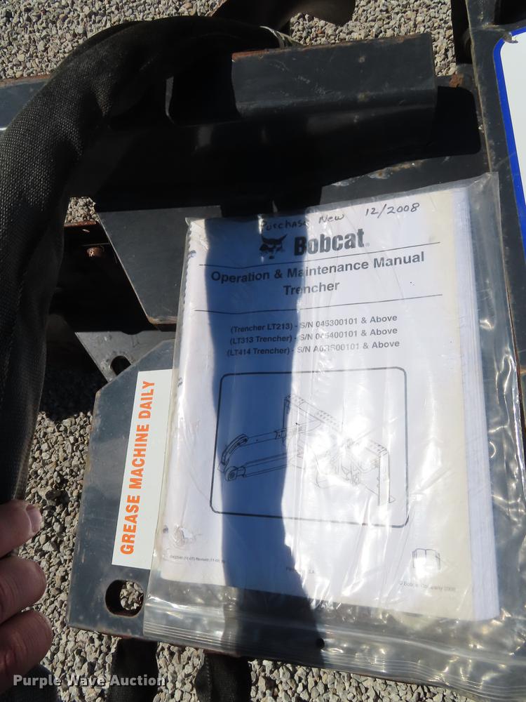 image for item DN9048 2009 Bobcat LT313 trencher