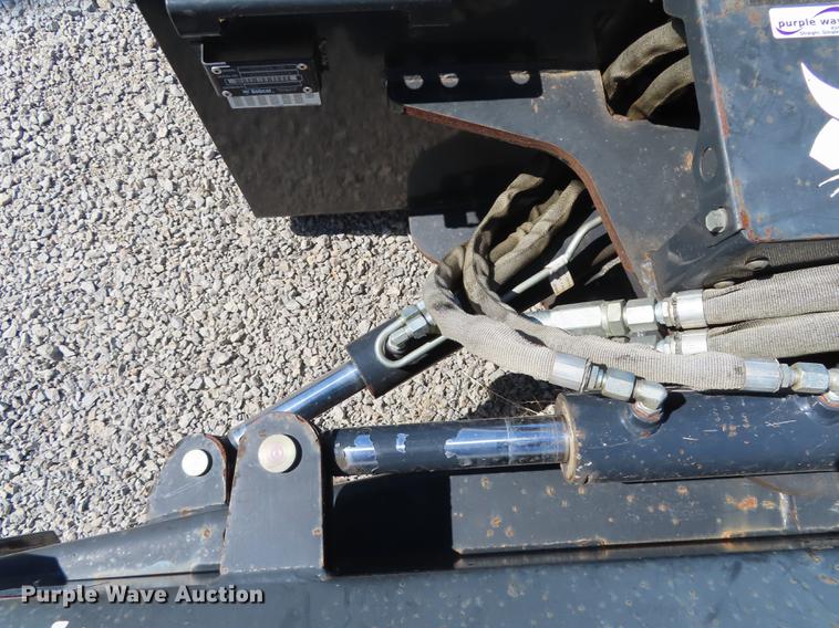 image for item DN9049 2009 Bobcat Dozer68 skid steer six-way dozer blade