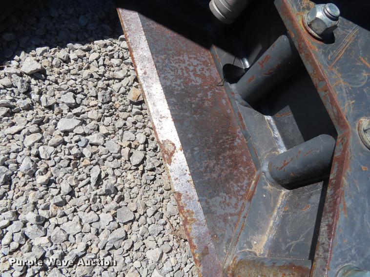 image for item DN9050 2015 Bradco TS10 tree shear