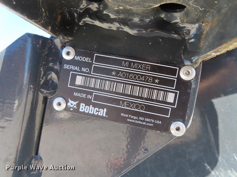 image for item DN9051 2011 Bobcat M1 cement mixer