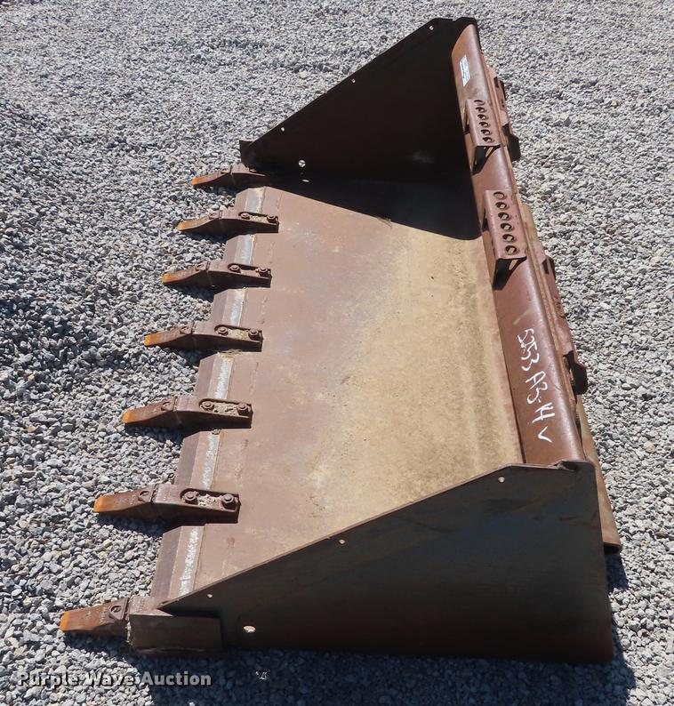 image for item DN9052 Bobcat low profile skid steer bucket