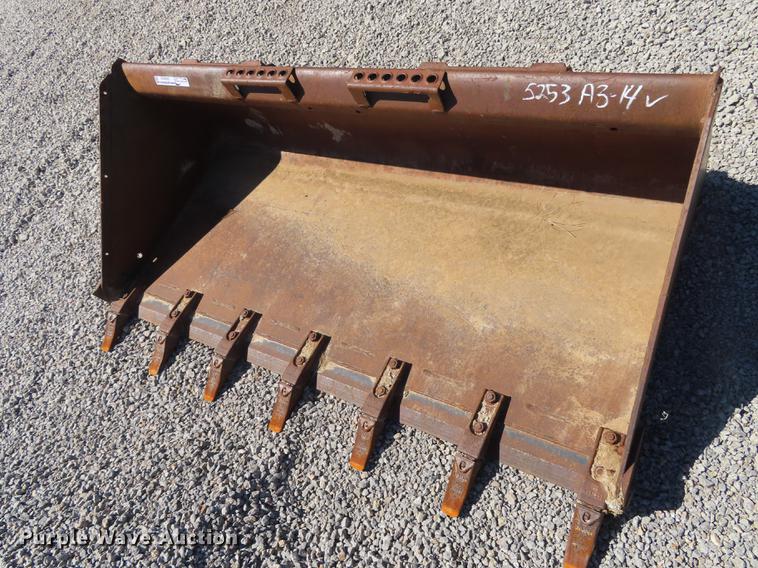 image for item DN9052 Bobcat low profile skid steer bucket